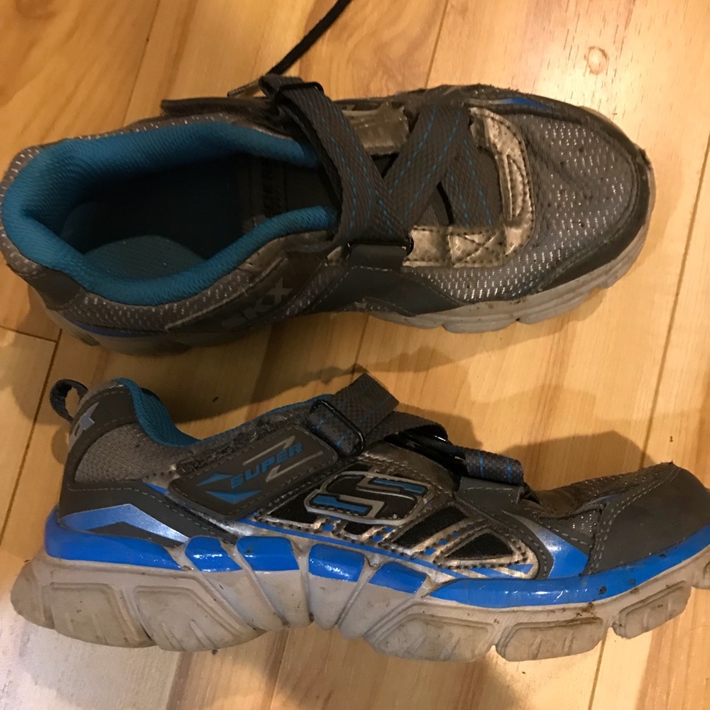 GUC Boys Skechers size 3